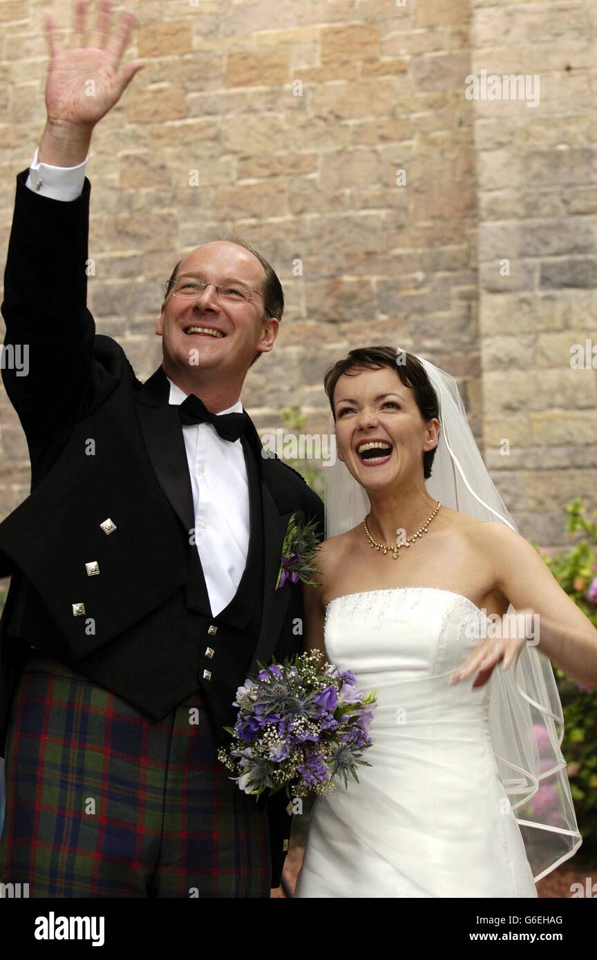 Scottish Shadow First Minister John Swinney MSP and his new wife BBC  Correspondent Elizabeth Quigley leave Saint Peter's Parish Church,  Morningside, Edinburgh,after their wedding Stock Photo - Alamy