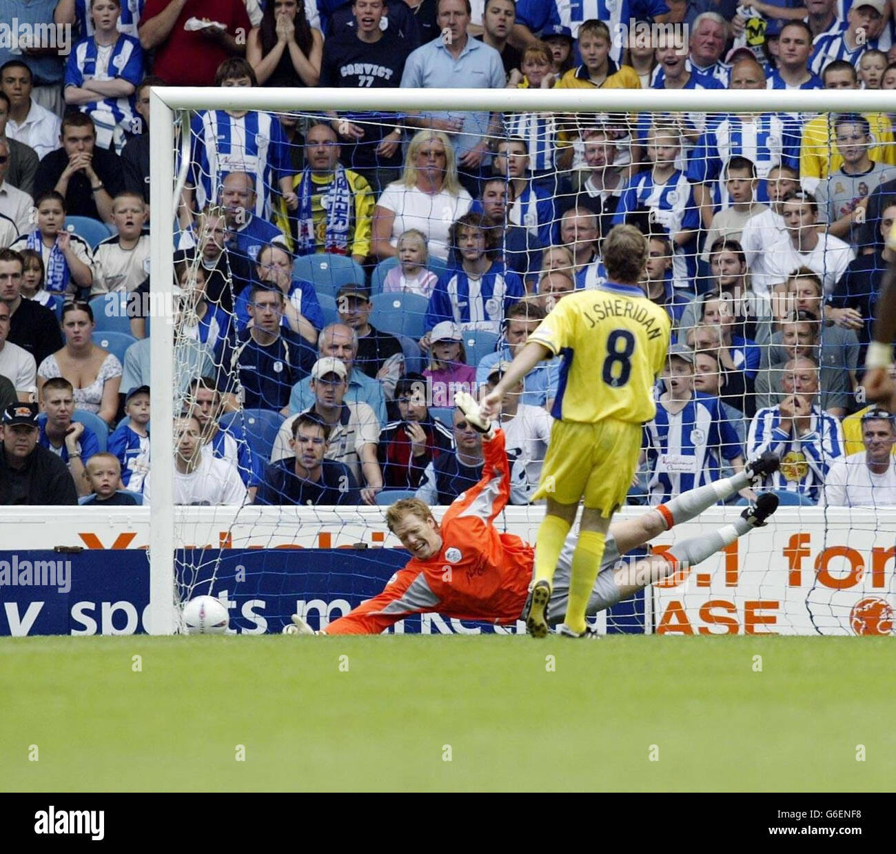 Former Sheffield Wednesday Star John Sheridan, scores from the spot past Sheffield Wednesday keeper Ola Tidman during the Nationwide Division Two match at Hillsborough, Sheffield. NO UNOFFICIAL CLUB WEBSITE USE. Stock Photo