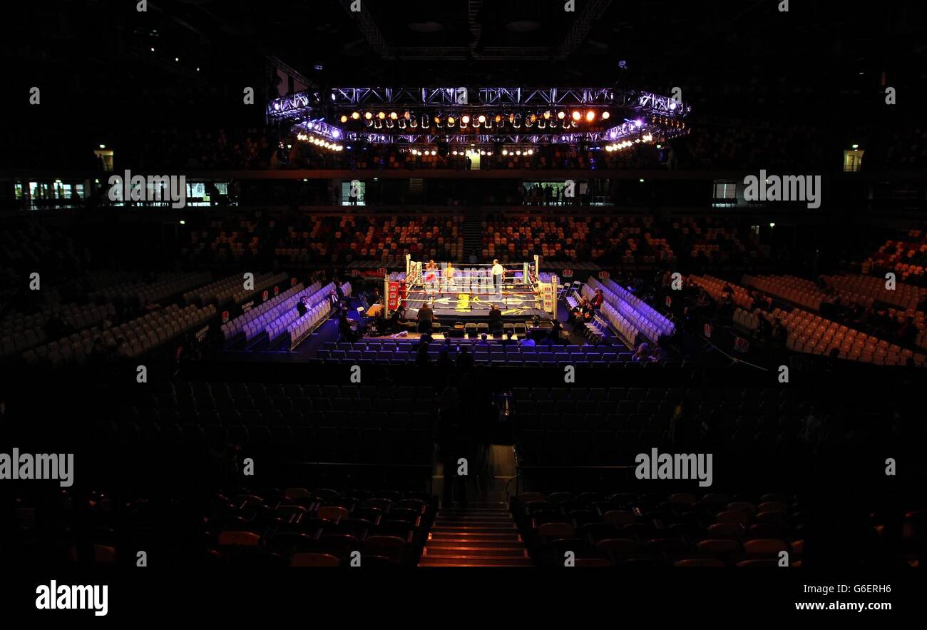 Boxing - Copper Box Arena Stock Photo - Alamy