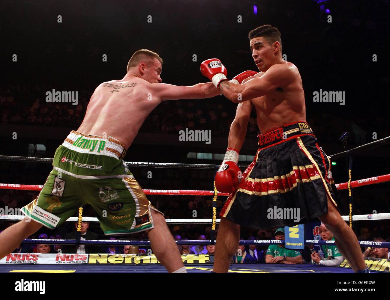 Boxing Copper Box Arena Stock Photo Alamy