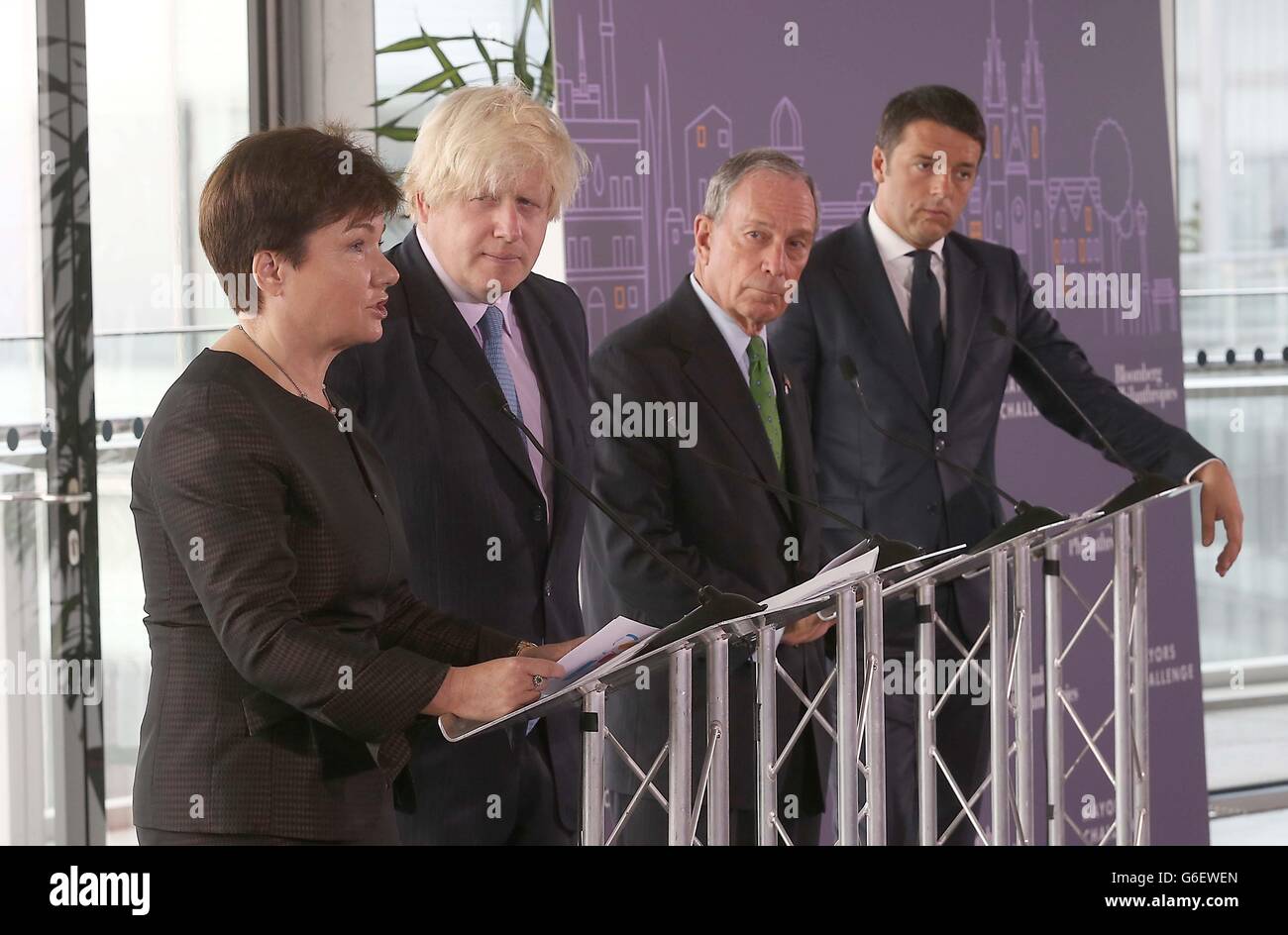 (left to right) Hanna Gronkiewicz-Waltz the mayor of Warsaw, Boris Johnson the Mayor of London, Michael Bloomberg the Mayor of New York and Matteo Renzi the Mayor of Florence at the launch of the Mayors Challenge in Europe at City Hall in London. Stock Photo
