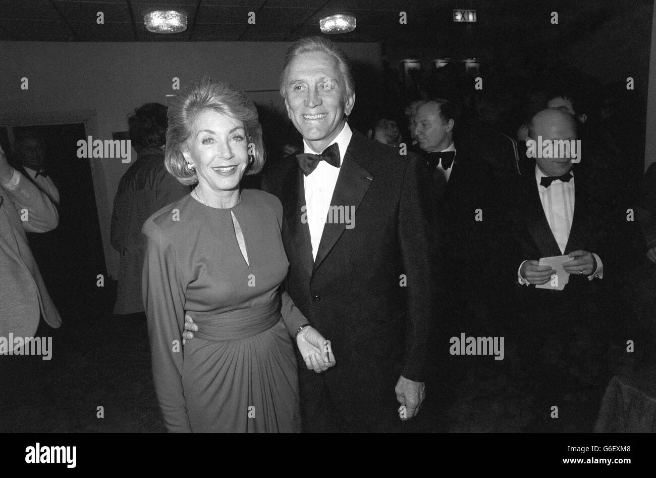 Film, Actor Kirk Douglas. Veteran actor Kirk Douglas with his wife Anne. Stock Photo