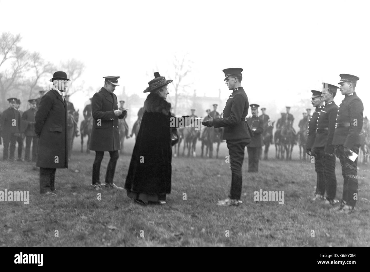 royalty-metropolitan-police-horse-show-princess-louise-perk-s