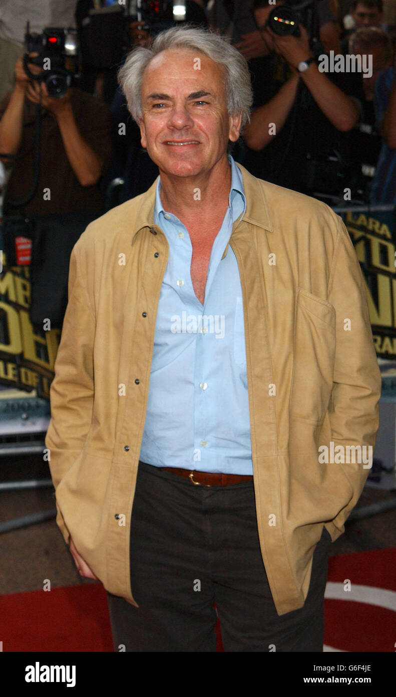 Jan De Bont arriving at the Empire Leicester Square, London, for the UK premiere of Tomb Raider 2: Lara Croft And The Cradle Of Life. Stock Photo