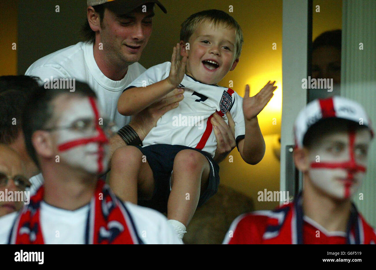 David Clapping Sport football clapping david beckham hi-res stock photography and ...