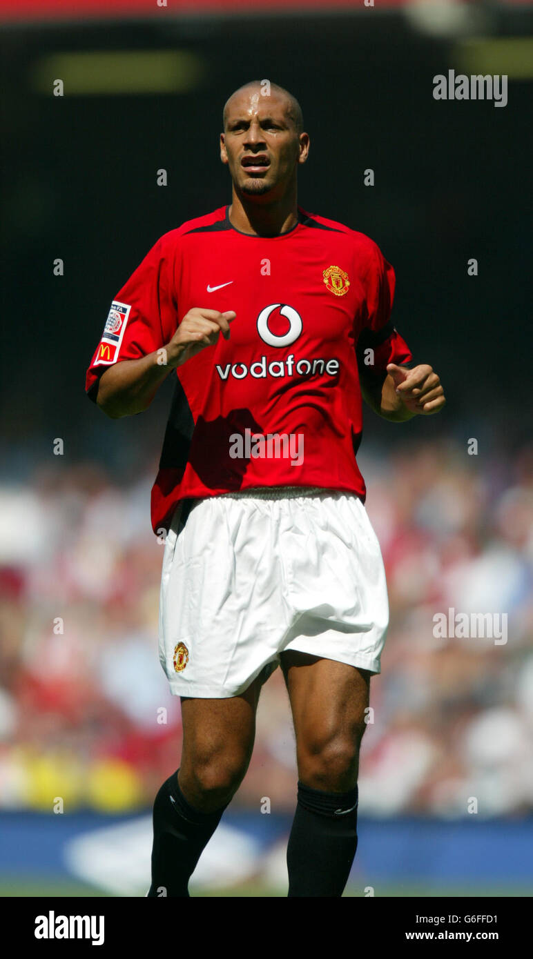 Rio Ferdinand in action for Manchester Utd during the FA Community Shield match against Arsenal at the Millennium Stadium in Cardiff, Wales. Stock Photo