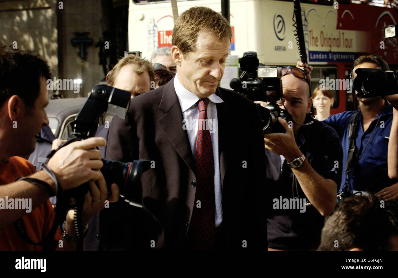 Alastair Campbell, the Government s Director of Communications and Strategy, arriving at the High Court in London to give evidence to the Hutton inquiry. BBC reports that Mr Campbell 'sexed up' intelligence on Iraq in the run-up to war sparked a furious row with No 10, and he demanded an apology after being accused of publishing a claim that Saddam Hussein could launch weapons of mass destruction in 45 minutes against the wishes of intelligence agents. The inquiry is investigating events surrounding the apparent suicide of weapons expert Dr David Kelly after he was outed as the source of the Stock Photo