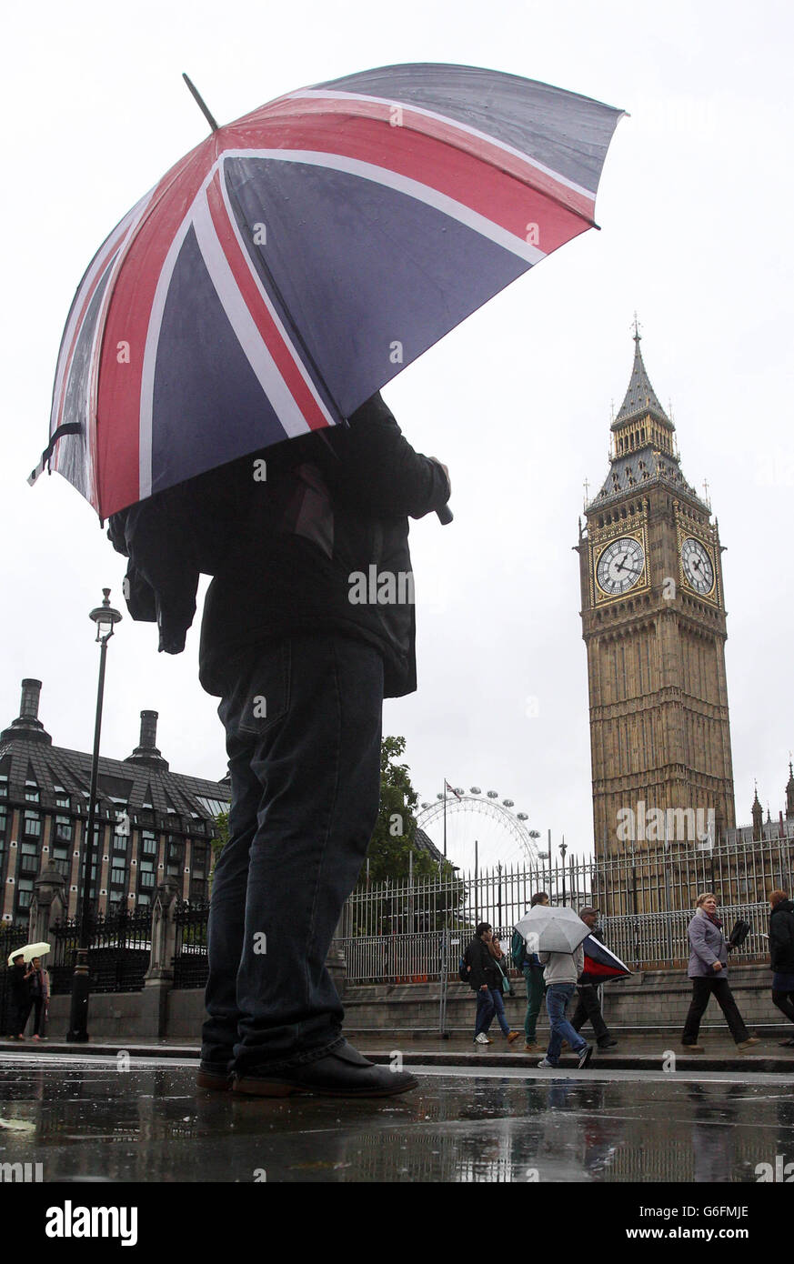 Big ben during wet weather hi-res stock photography and images - Alamy