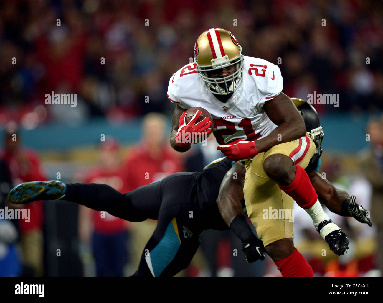 San Francisco 49ers' Frank Gore runs through to score the first touchdown Stock Photo