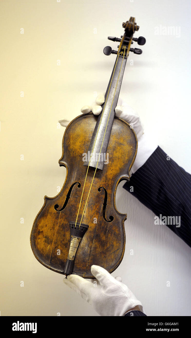 Titanic band leader Wallace Hartley's Violin, who many say played as the ship sank, on display at Henry Aldridge and Son Auctioneers in Devizes, Wiltshire, ahead of its sale on today when it is expected to fetch a six-figure sum. Stock Photo
