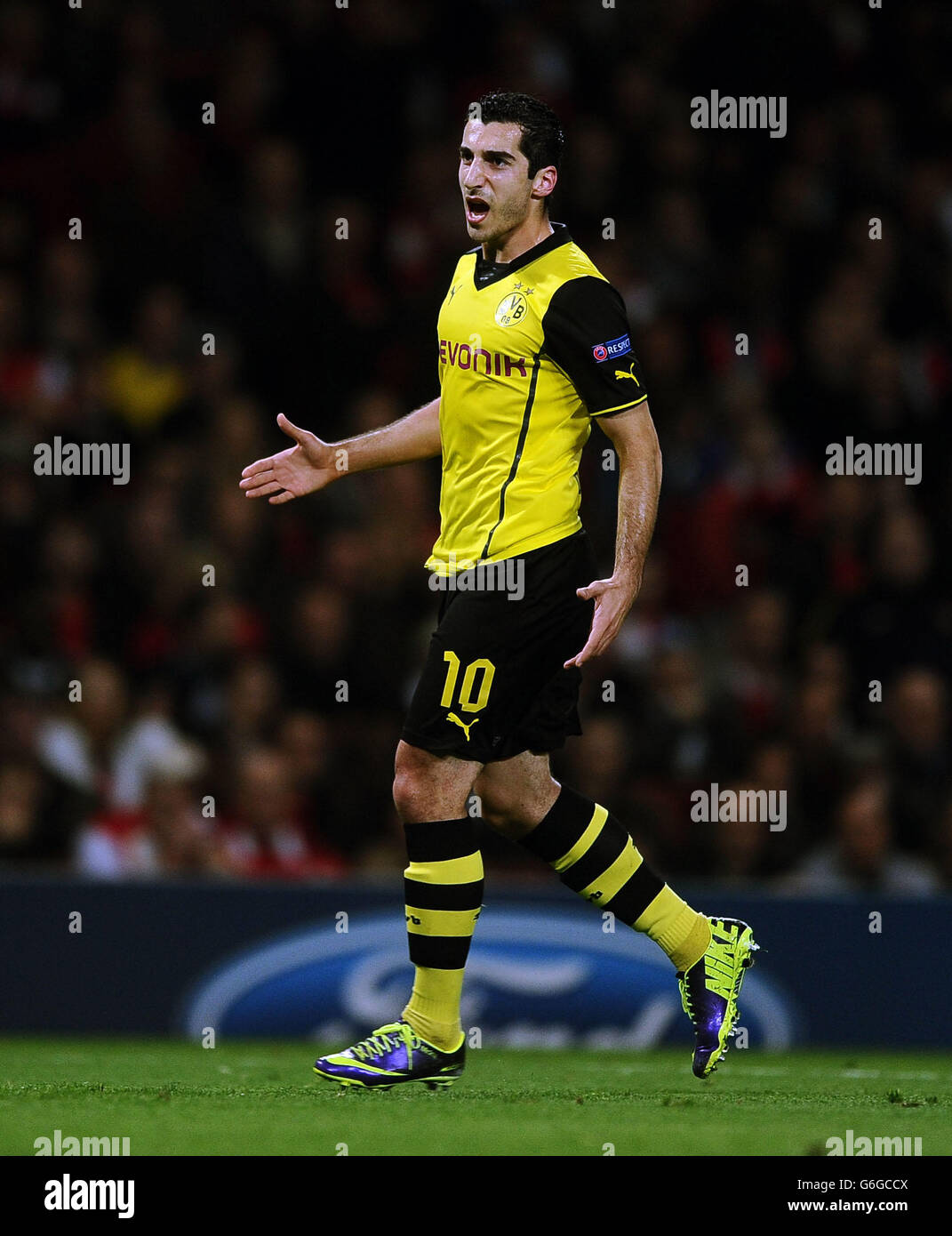 Henrikh mkhitaryan hi-res stock photography and images - Alamy