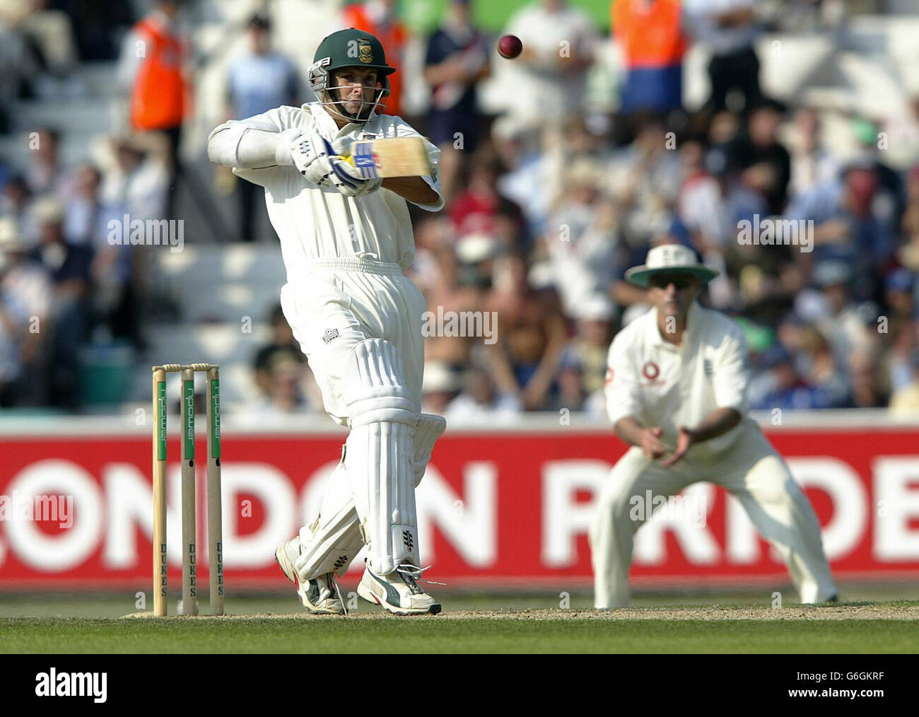 South Africa's Gary Kirsten plays a shot from the bowling of England's Mark Butcher during the fifth npower test at The Oval, London. Stock Photo