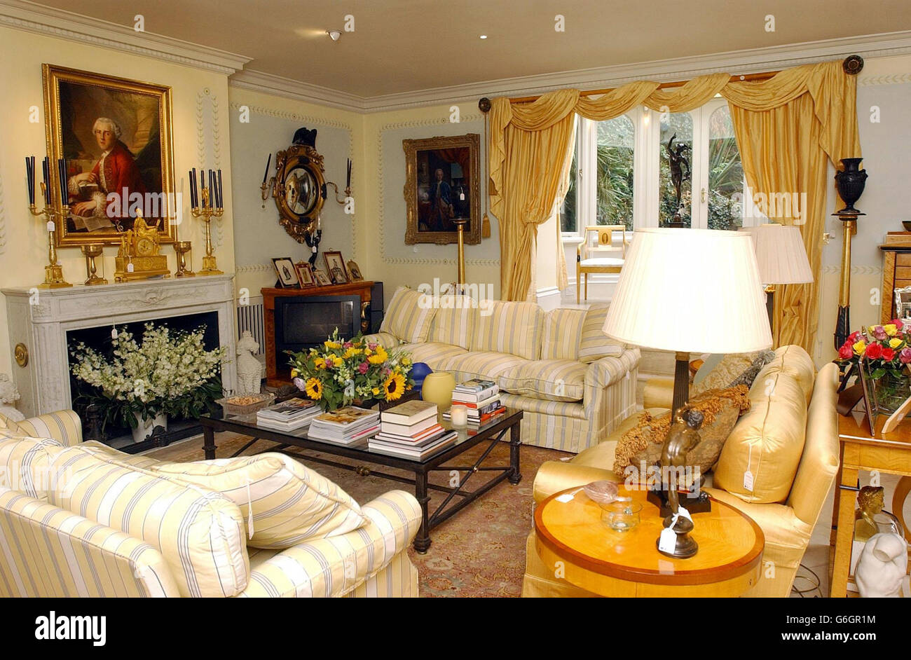 Sir Elton John S House Stock Photo 107319456 Alamy