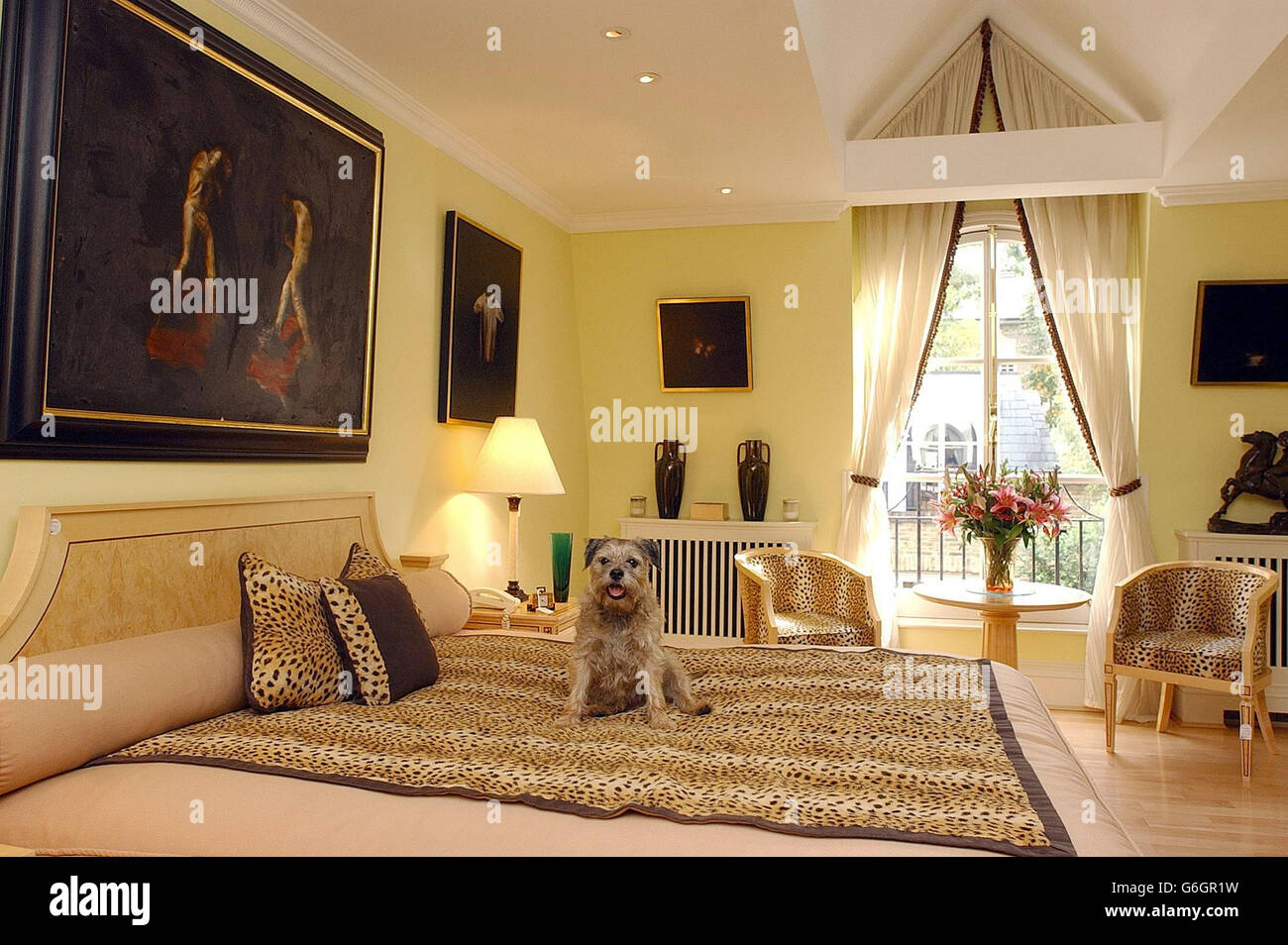 Sir Elton John's house Stock Photo Alamy