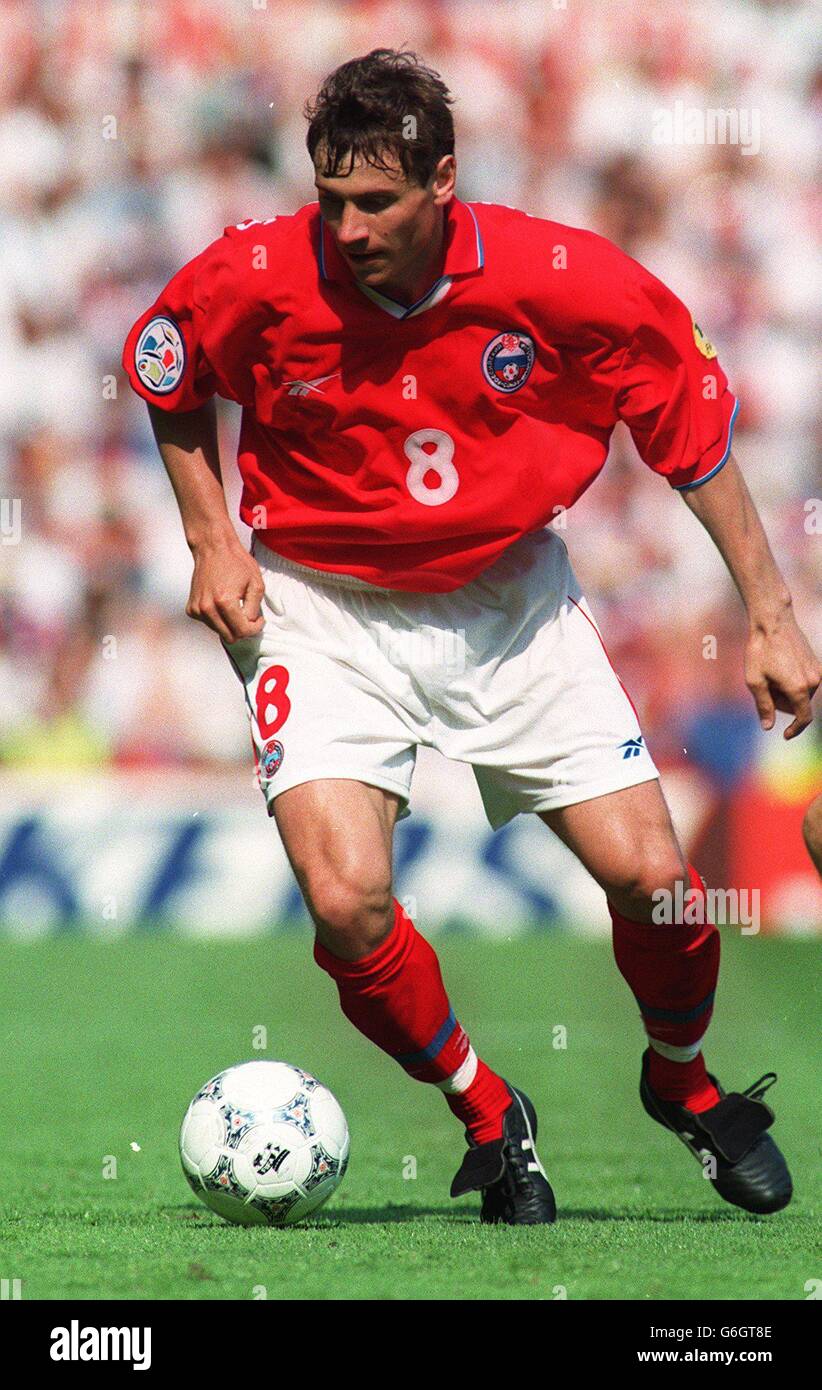 EURO 96 SOCCER - Germany v Russia Stock Photo - Alamy