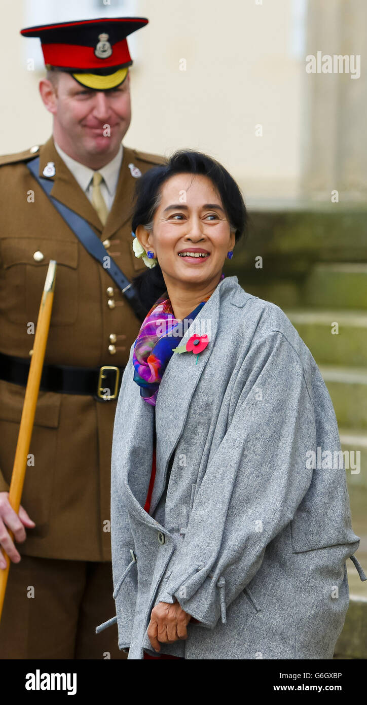 Burmese opposition leader Aung San Suu Kyi wearing a poppy as she ...