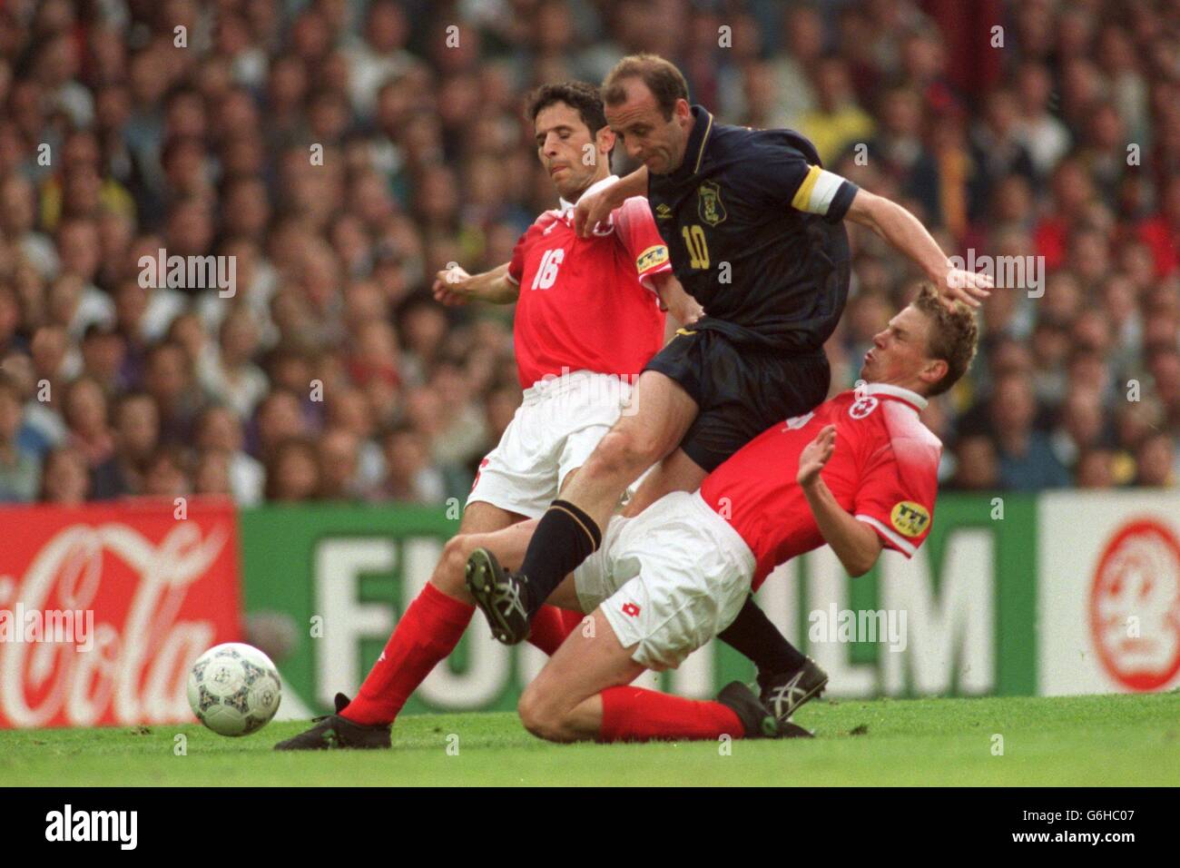 SOCCER - Euro 96 - Scotland v Switzerland Stock Photo