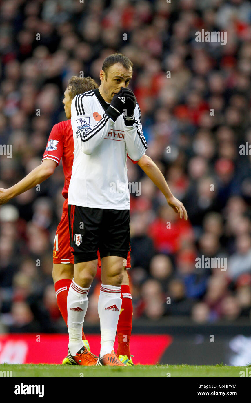 Soccer - Barclays Premier League - Liverpool v Fulham - Anfield. Fulham's Dimitar Berbatov dejected Stock Photo