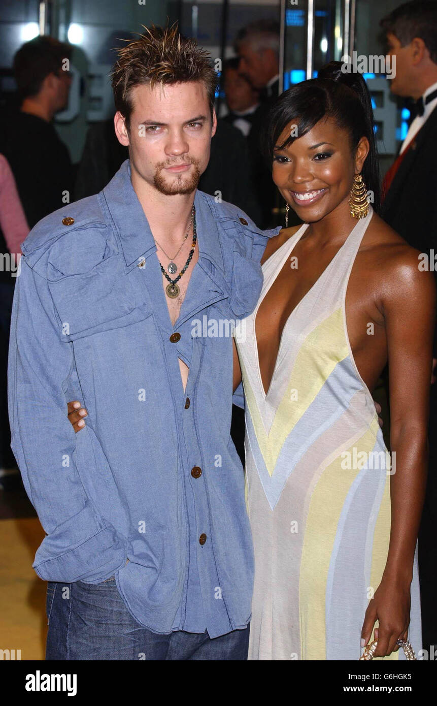 Actors Gabrielle Union And Shane West Arrives For The Premiere Of Bad Boys Ii At The Odeon Leicester Square In Central London Stock Photo Alamy