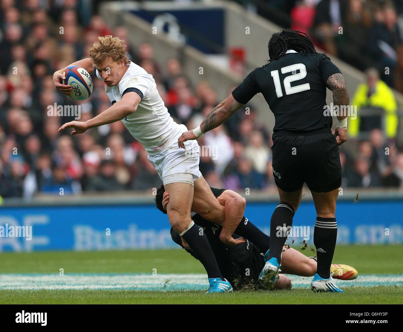 Englands billy twelvetrees in action hi-res stock photography and ...