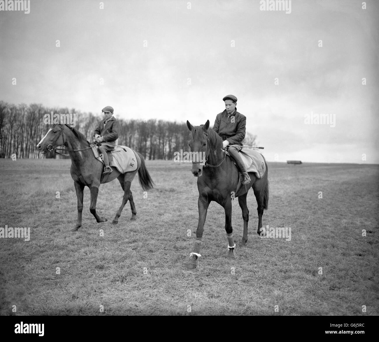 Horse Racing - Lester Piggott. Jockey Lester Piggott Stock Photo - Alamy