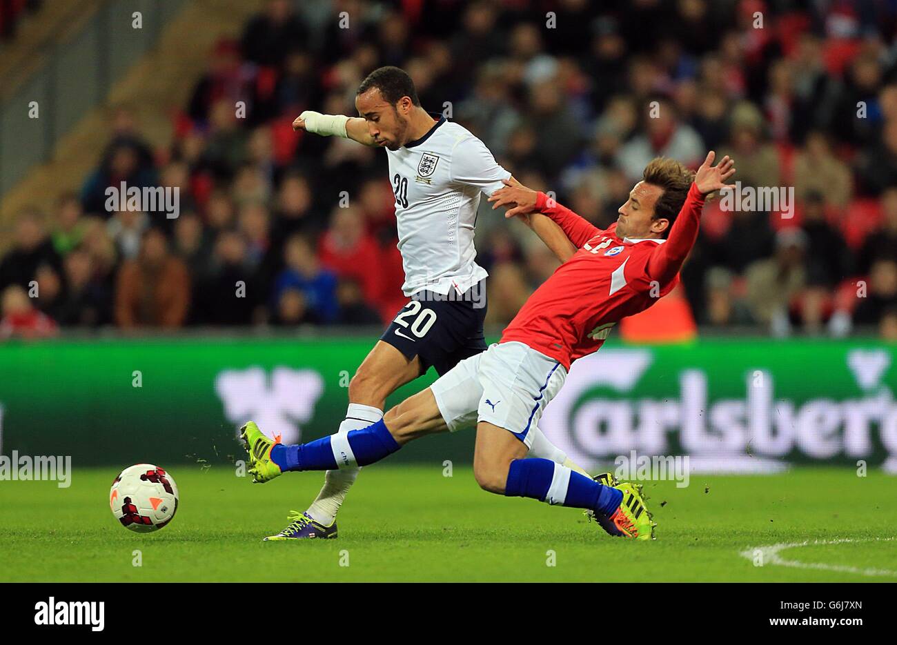 Soccer - International Friendly - England v Chile - Wembley Stadium Stock Photo
