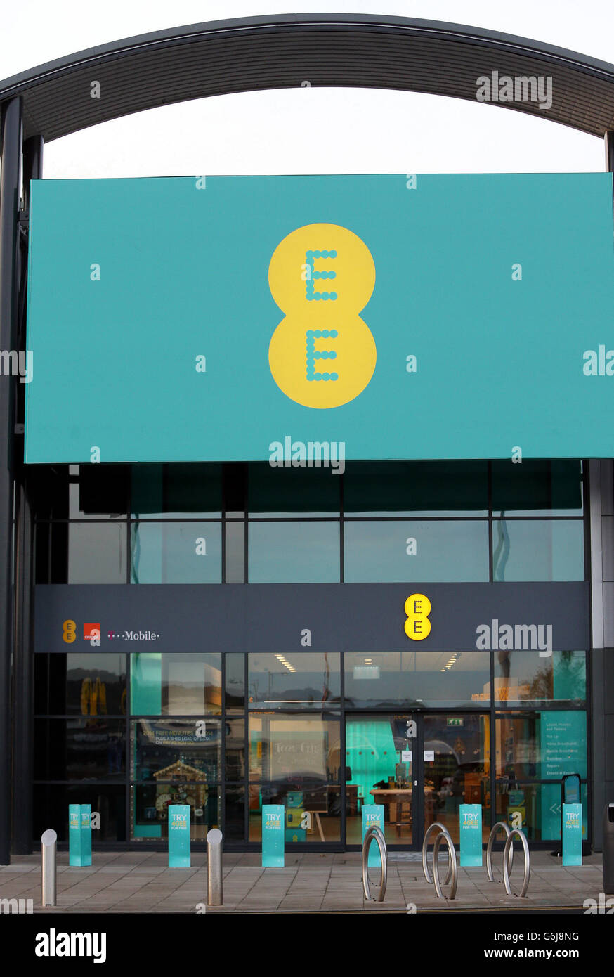 EE new store in Gateshead Stock Photo Alamy