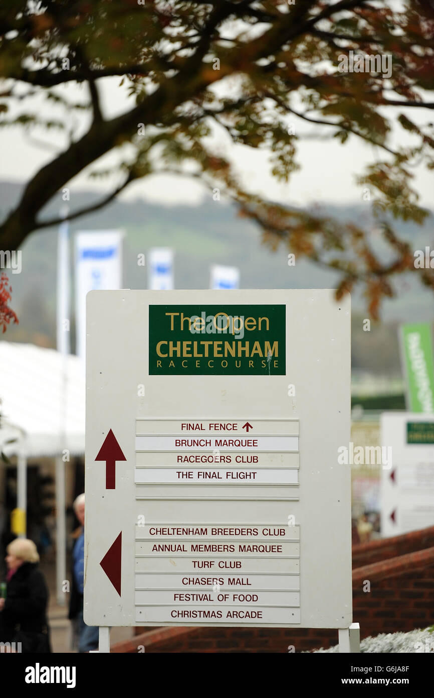 Cheltenham Racesourse Sign Signs signage ampics hi-res stock photography and images - Alamy