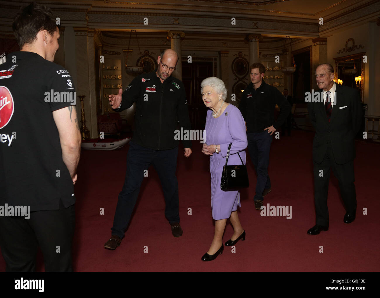 Queen meets Walking With The Wounded trekkers Stock Photo