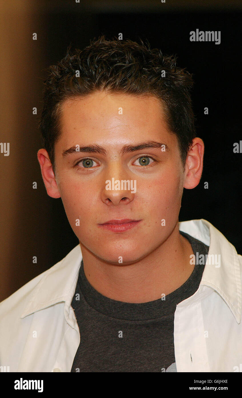 television actor celebrity white shirt head shoulders