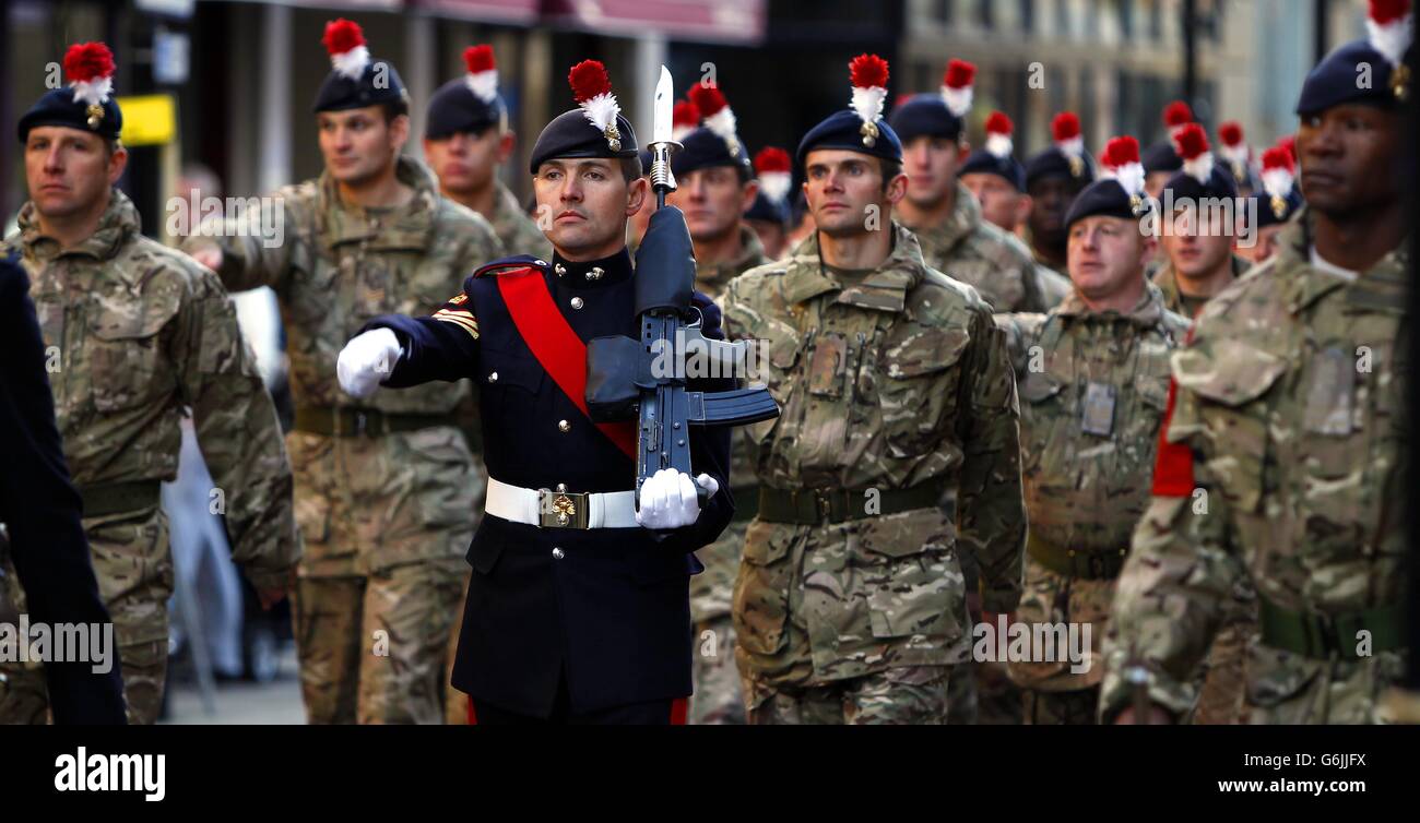 1st battalion royal regiment fusiliers homecoming hi-res stock ...