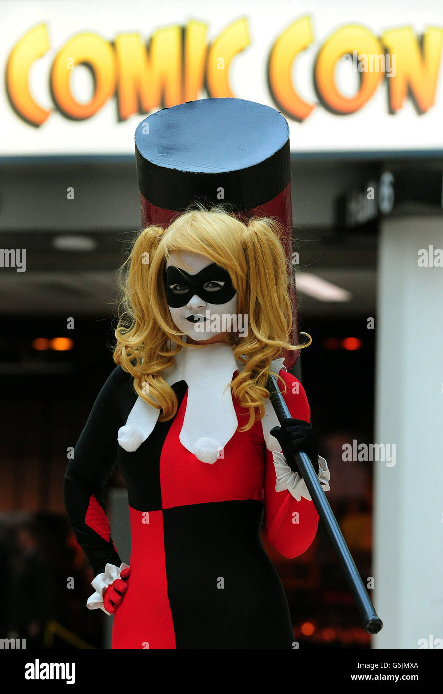 Comic Con Birmingham Stock Photo Alamy