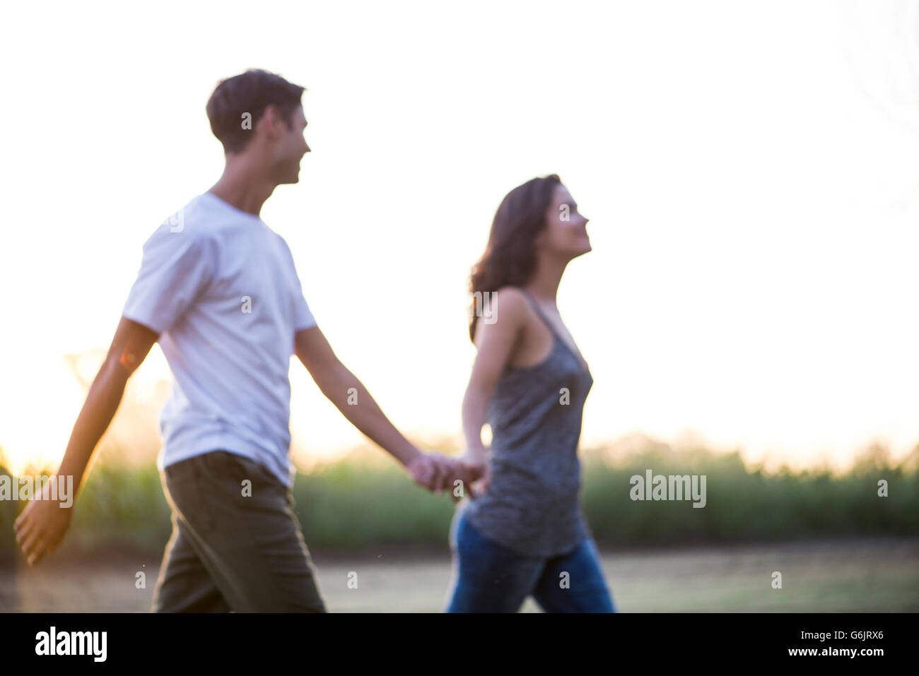 Couple walking away from each other hi-res stock photography and images ...