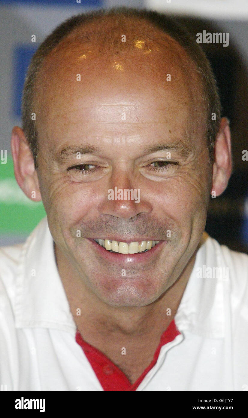 Clive Woodward England Press Conference Stock Photo