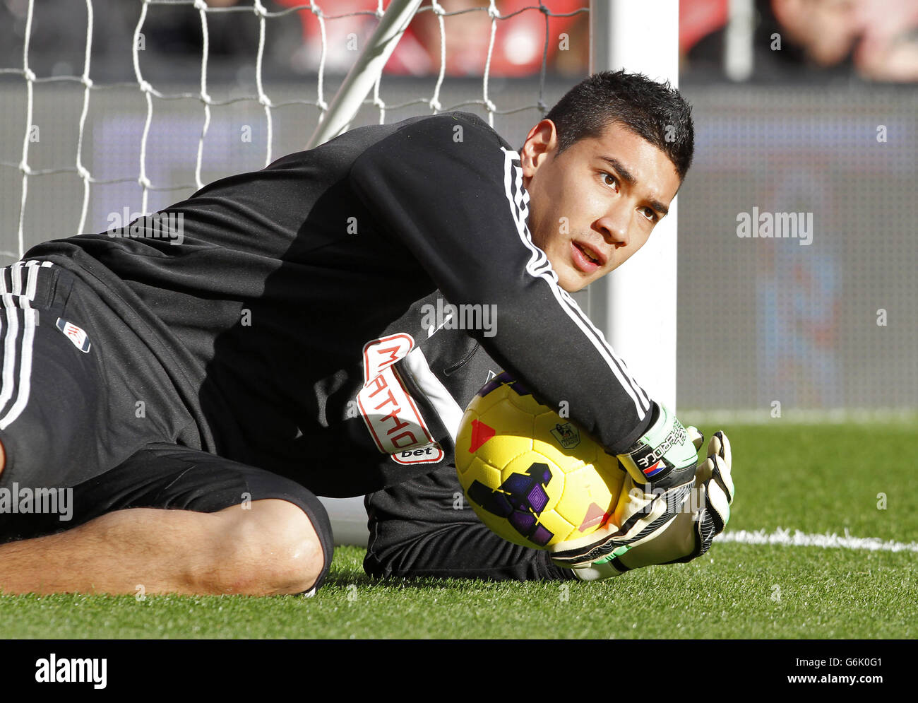 Soccer - Barclays Premier League - Liverpool v Fulham - Anfield. Neil Etheridge, Fulham goalkeeper Stock Photo