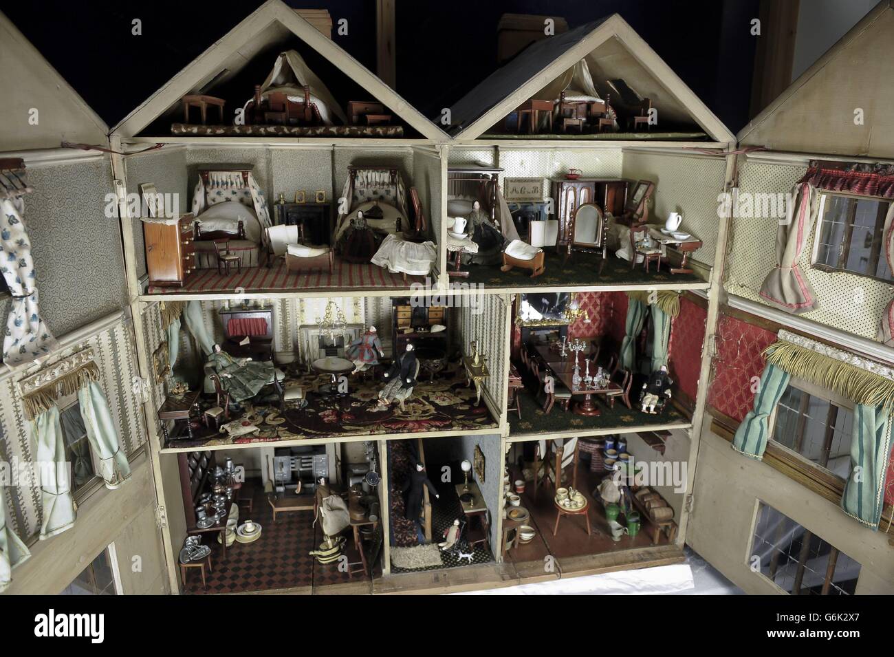 A Victorian doll's house which is to be auctioned at Chorley's in Gloucestershire, on 28 November 2013. Stock Photo