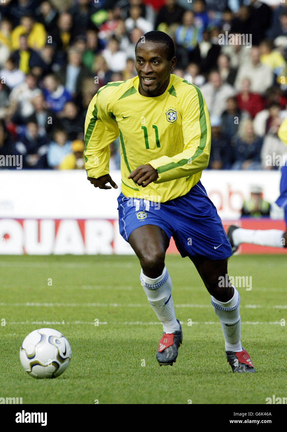 Roque Junior lines up for Brazil ahead of their 1-0 win over Jamaica, in a  friendly international at the Walkers Stadium, in Leicester Stock Photo -  Alamy