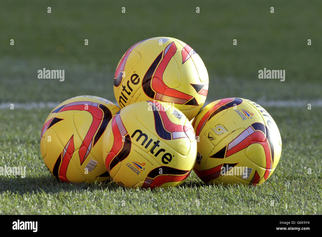 2012/13 Play-Off Final Mitre Delta V12 Match-Used Ball - Watford Gold