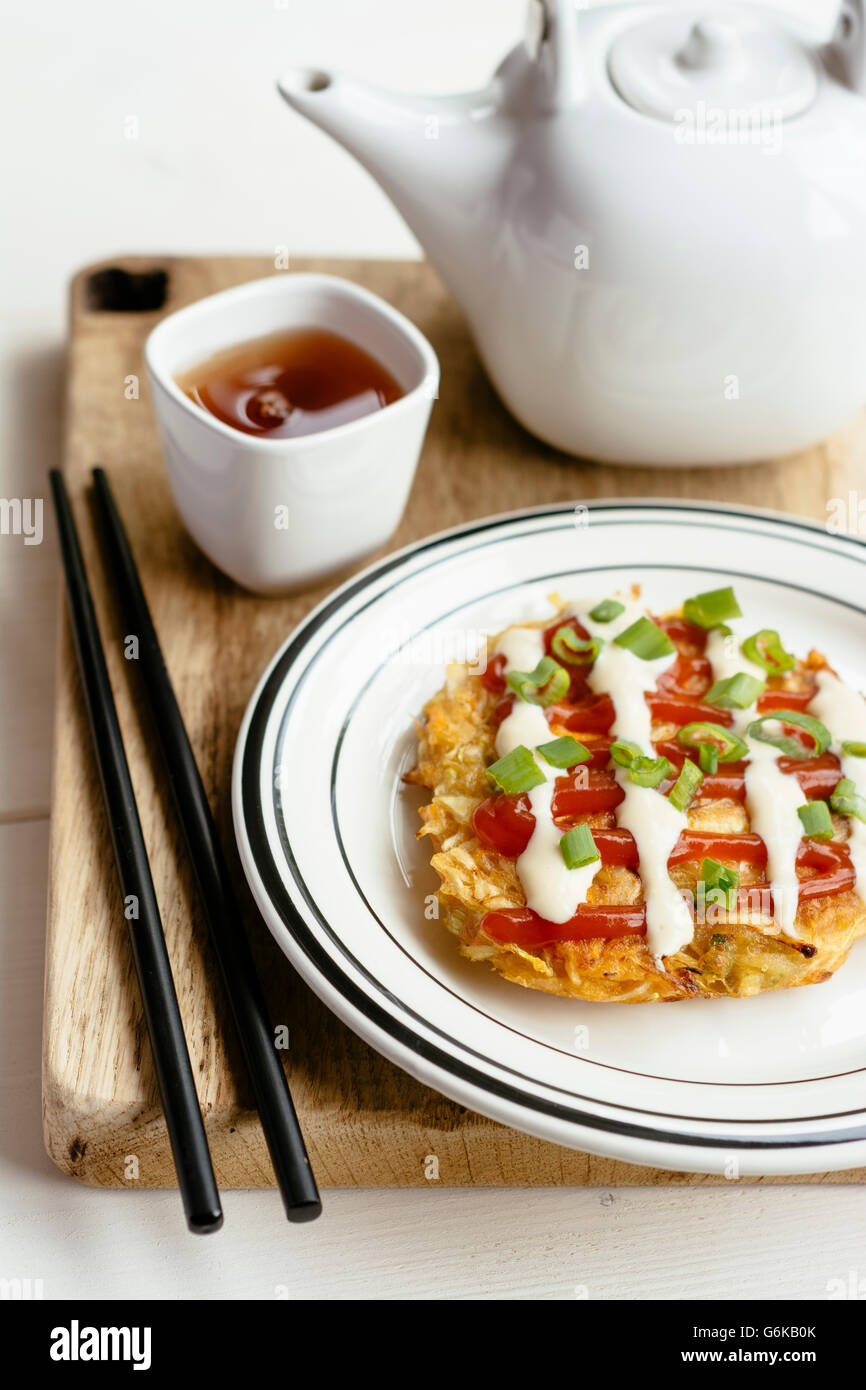 Okonomiyaki, japanese cabbage pancake Stock Photo Alamy