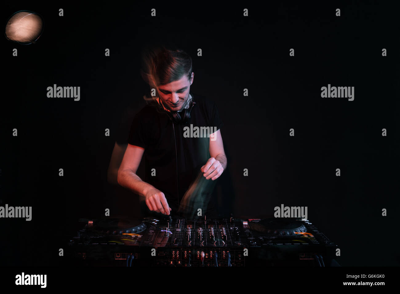 Dj turntables headphones hires stock photography and images Alamy