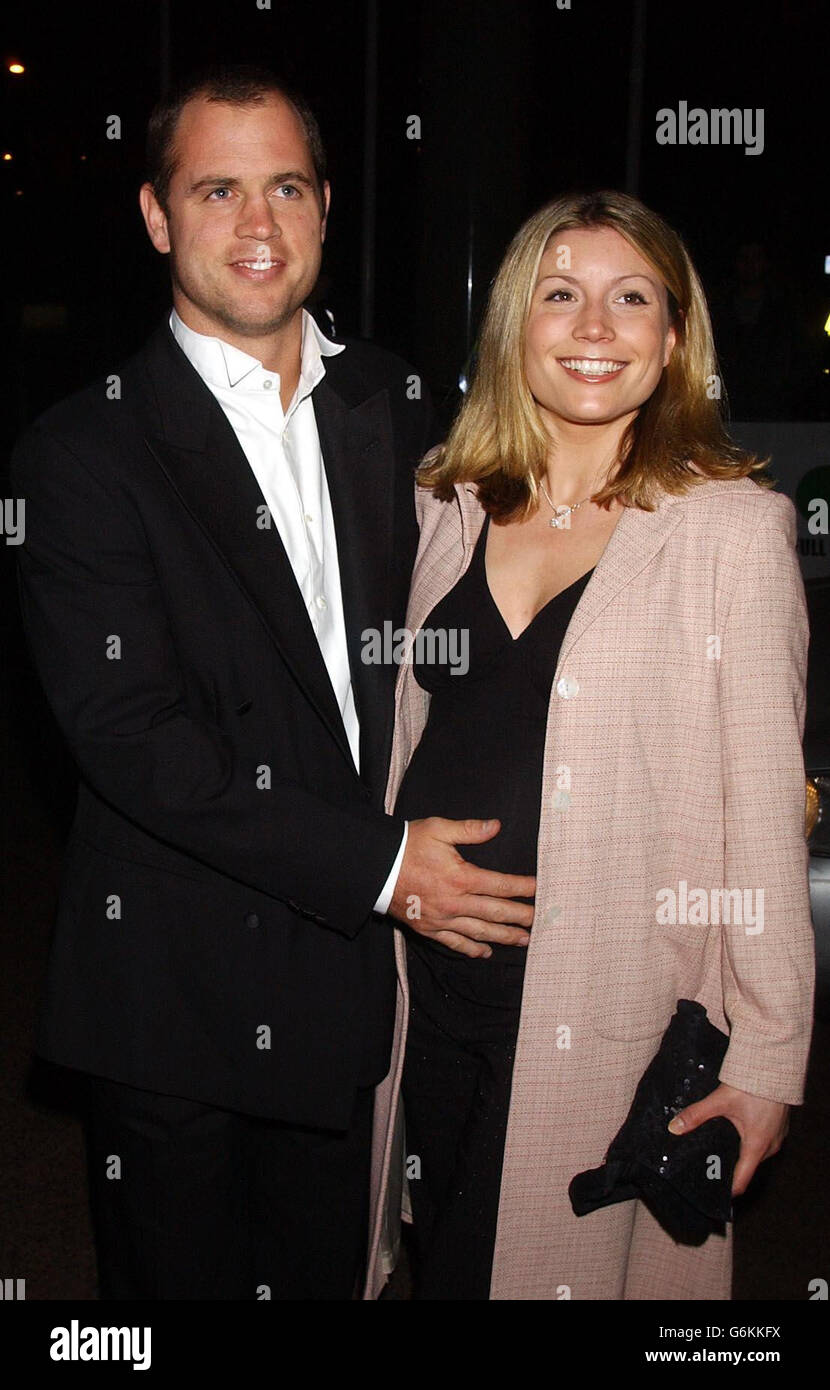 England Rugby player Kyran Bracken with pregnant wife Victoria, arrive at the Royal Lancaster Hotel in London, for a testimonial dinner in honour of World Cup winning team mate Matt Dawson. Stock Photo