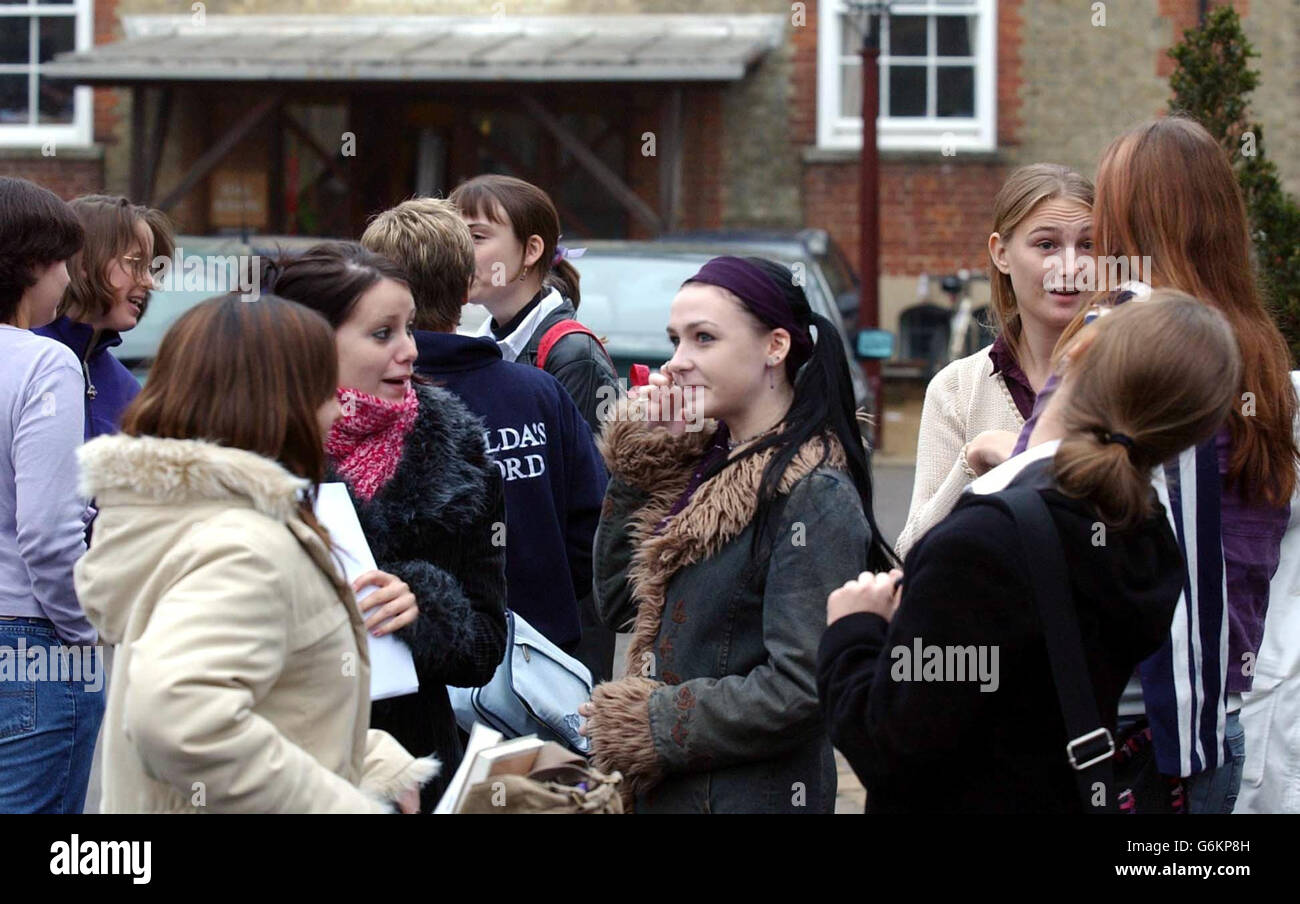 Students at St Hilda's College, after hearing the result of the vote that the college will not admit men. A source at St Hilda's later gave the breakdown of the vote as 19 in favour of going mixed sexed, 11 against, two abstentions and one no-show. Stock Photo