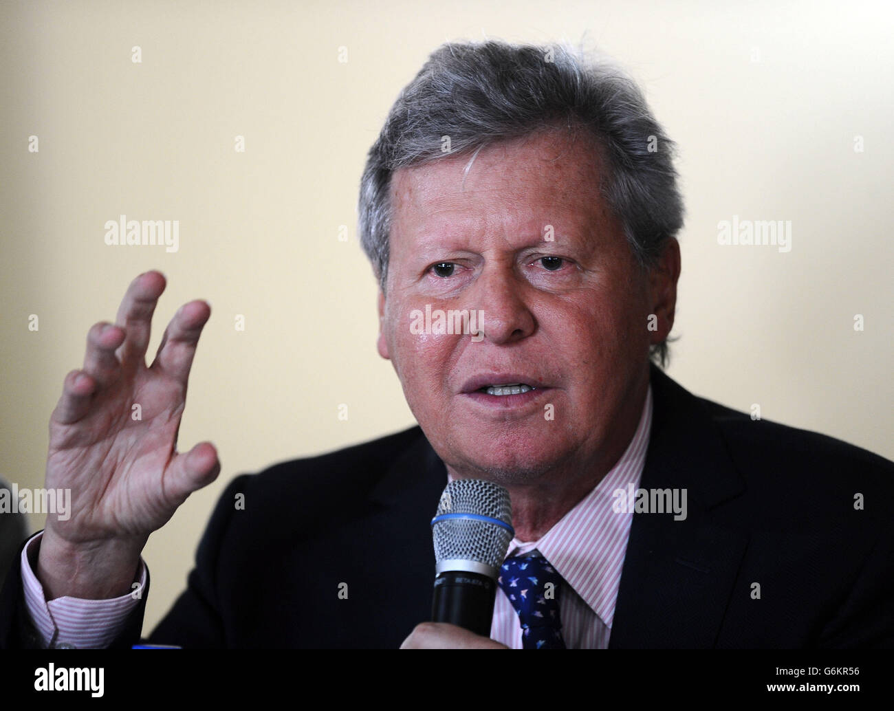 The Mayor of Manaus Arthur Virgilio Neto during a press conference at the Tropical Hotel, Manaus, Brazil. Stock Photo