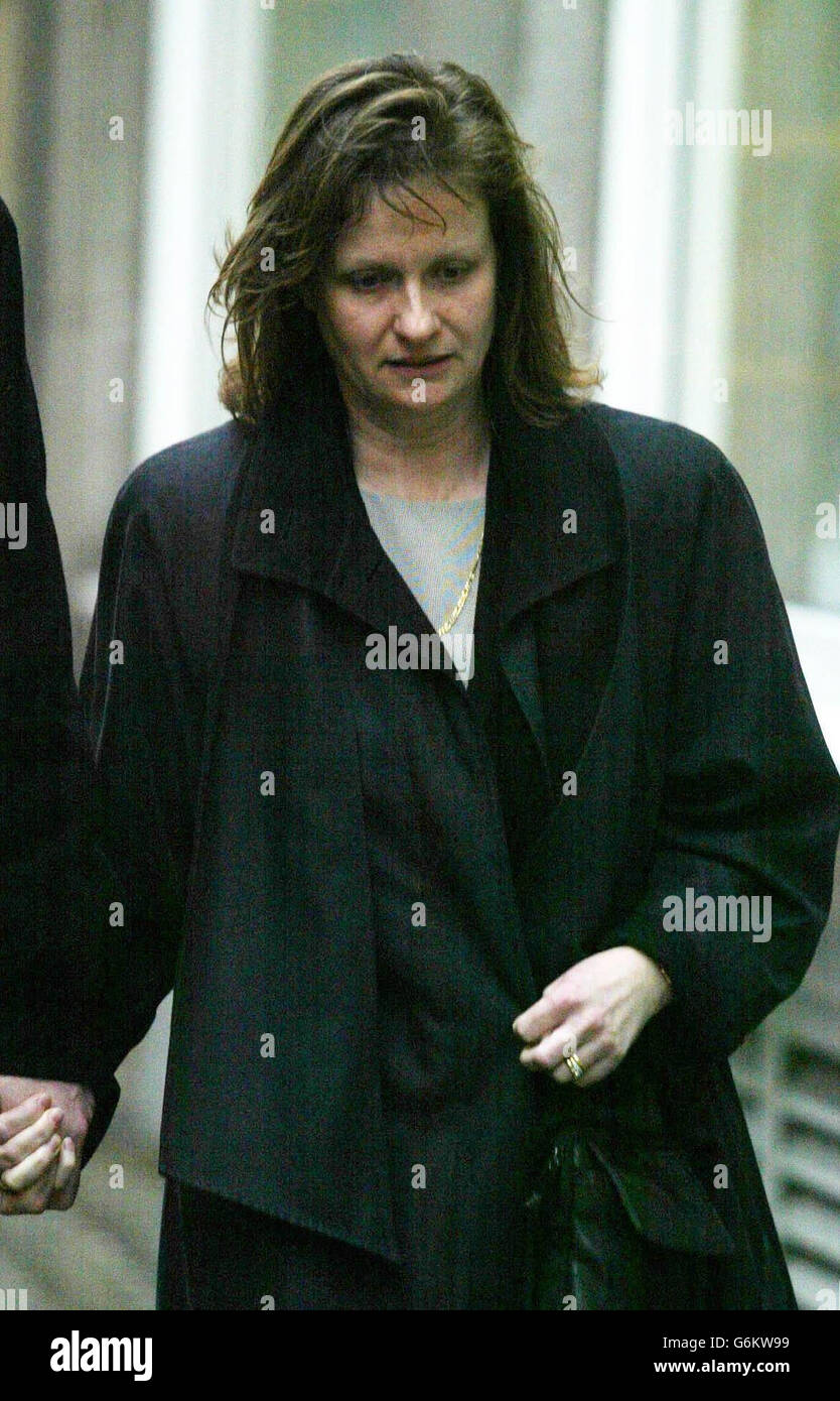 Detective Constable Andrea Warren leaves the Old Bailey in central