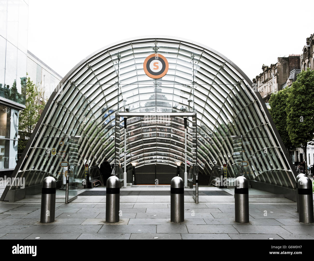 Glasgow underground hires stock photography and images Alamy