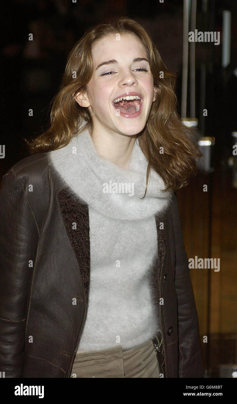Harry Potter actress Emma Watson arrives for the UK premiere of Lord Of The Rings : The Return Of The King at Odeon Leicester Square in central London. The third film in the Lord Of The Rings trilogy - directed by Peter Jackson - is released on 17 December 2003. Stock Photo