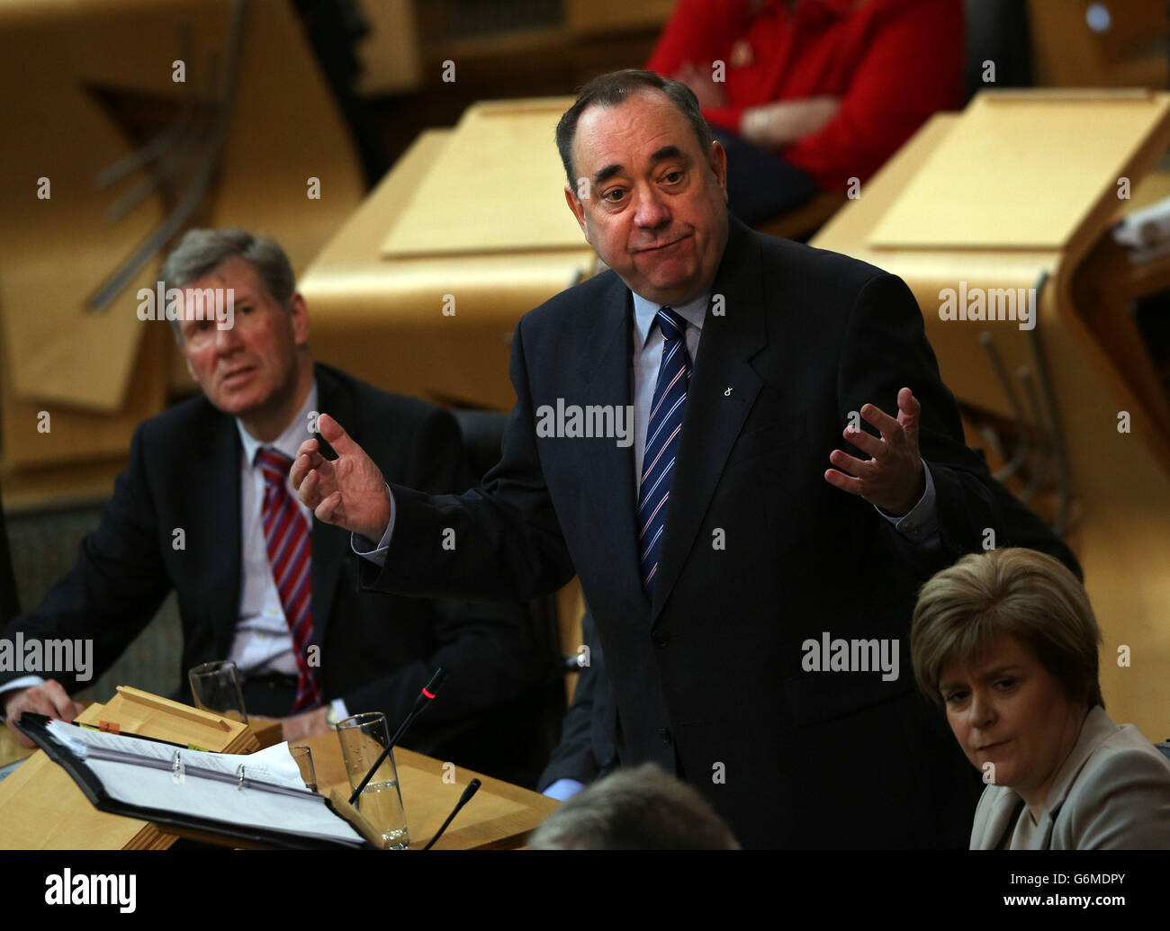 Scottish question time hi-res stock photography and images - Alamy