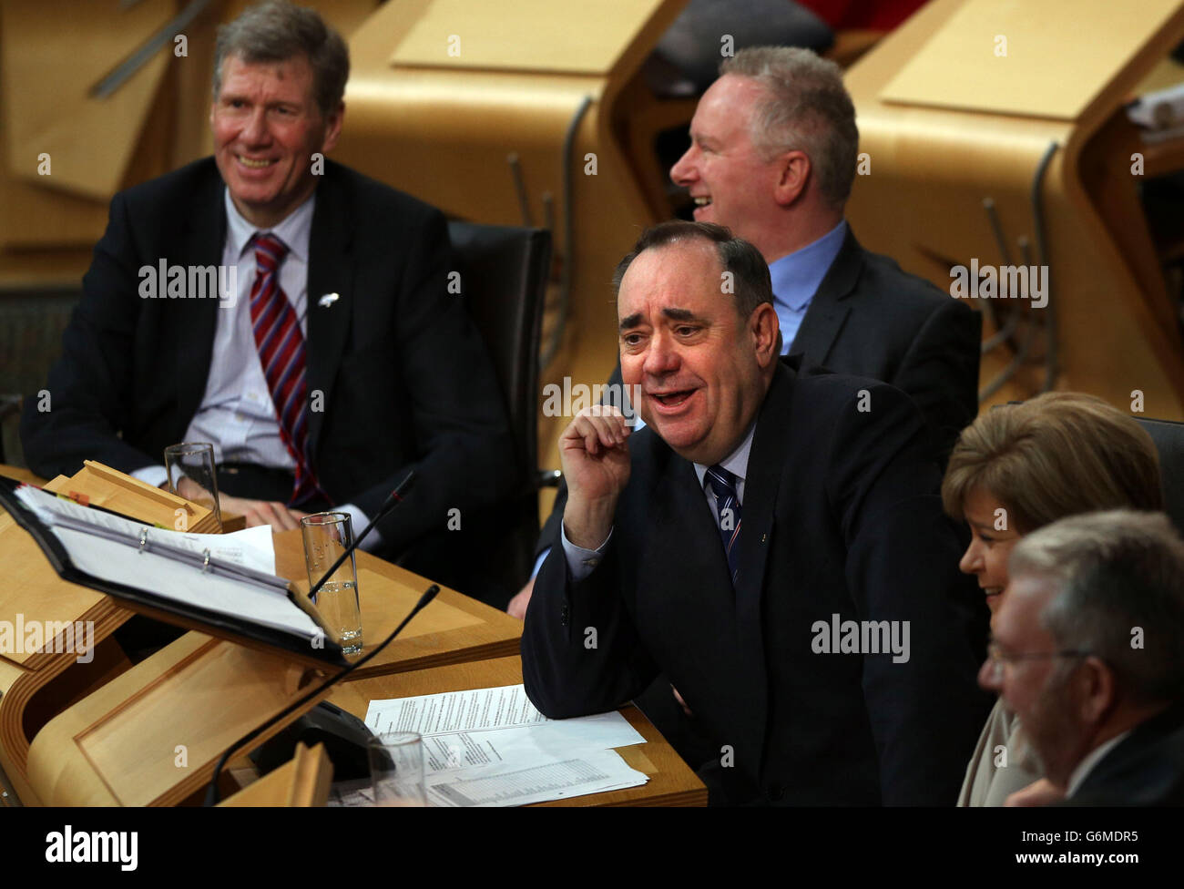 Scottish question time hi-res stock photography and images - Alamy