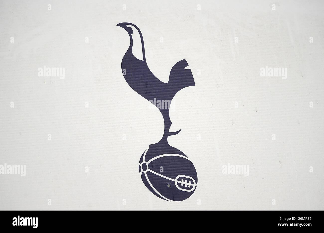 Tottenham Hotspur FC Flag - Logo 