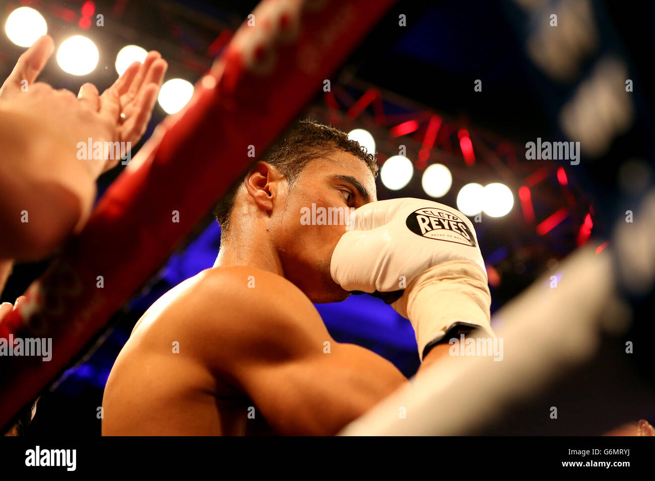 Boxing - Matchroom Christmas Show - ExCel Arena Stock Photo - Alamy